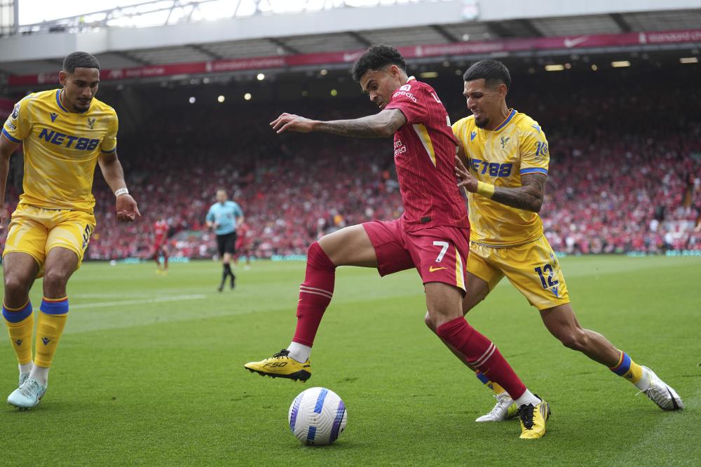 切尔西防线漏洞明显